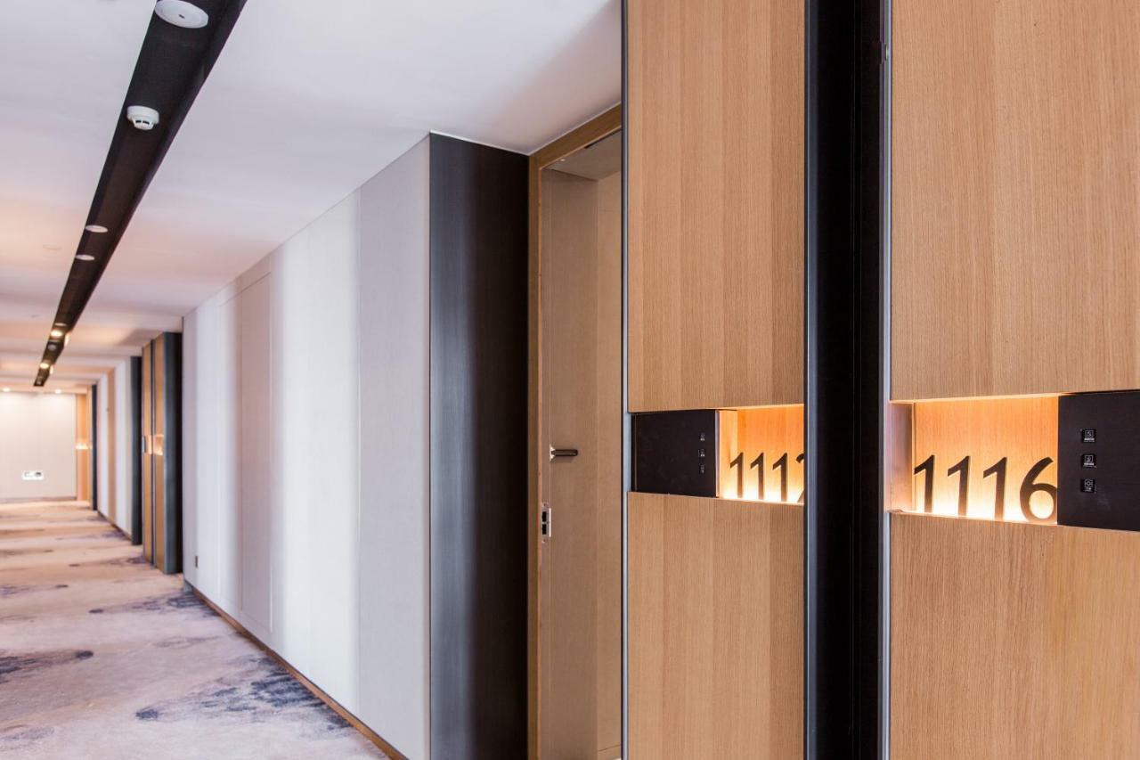 Howard Johnson By Wyndham Life Zhuoyuan 寧波市 エクステリア 写真