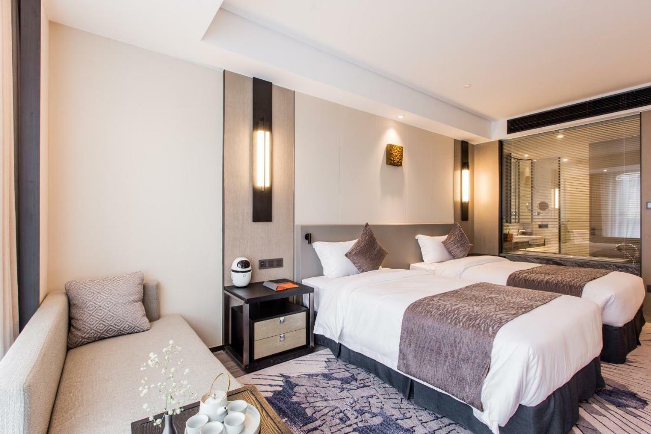 Howard Johnson By Wyndham Life Zhuoyuan 寧波市 エクステリア 写真