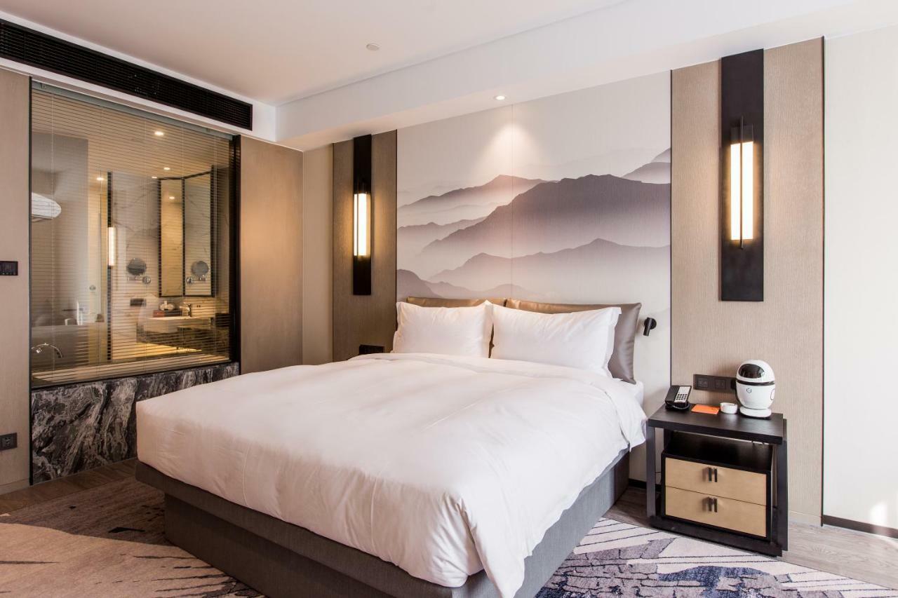 Howard Johnson By Wyndham Life Zhuoyuan 寧波市 エクステリア 写真