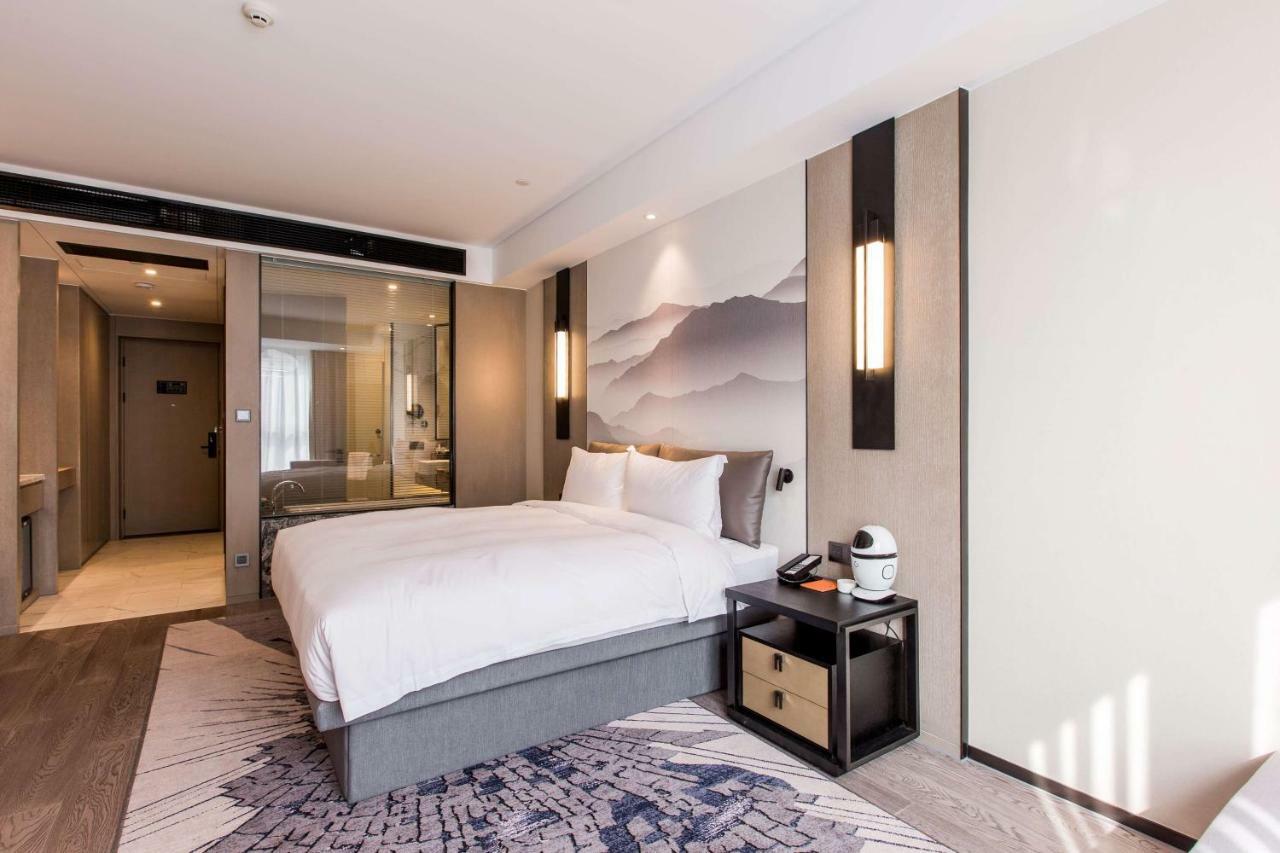 Howard Johnson By Wyndham Life Zhuoyuan 寧波市 エクステリア 写真
